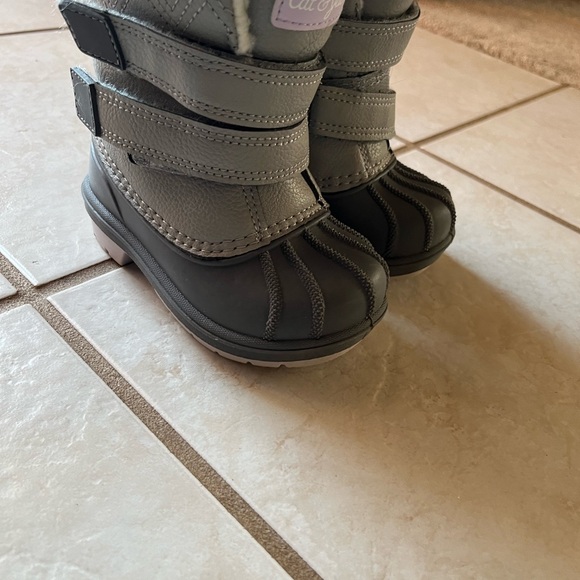 Cat and Jack toddler snow boots - Picture 4 of 8
